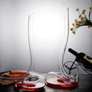 Axya 1.5L Snake-shaped Glass Wine Decanter for Home & Bar Decor