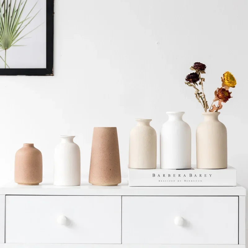 Ceramic Vase for Dining Table & Wedding Decor - Axyaa Home Living Room Vase