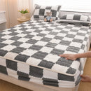 Axyaa Winter Fleece Mattress Protector Set