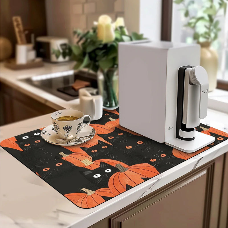 Axyaa Halloween Drying Mat: Absorbent, Heat Resistant, Non-slip Kitchen Counter Pad