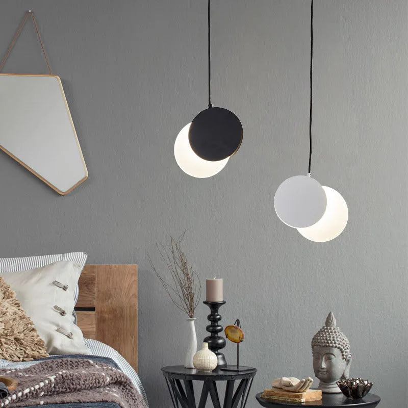 Axyaa Crescent Moon Small Pendant Chandelier – Minimalist Design for Elegant Spaces