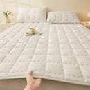 Axyaa Skin-Friendly Abraded Mattress, All Season Bed Mattress, Solid Color Grid