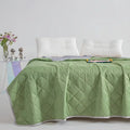 Axyaa Floral Print Lightweight Summer Quilt with Ultra-Fine Fiber Filling