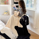 Axyaa Doudou Fleece Cartoon Girl Heart Blanket: Cute, Comfortable, Skin-Friendly & Casual.