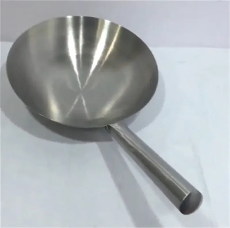 Axya Hand-Forged Non-Stick Wok, Wooden Handle Pure Iron Pan, Chinese Style Iron Pot