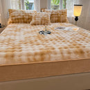 Axyaa Soft Flannel Fitted Sheet in Warm Faux Rabbit Velvet for Cozy Winter Bedding