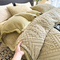 Axyaa Velvet Carved Duvet Set 4Pcs Bedding Set Plush Fleece Warm Softness