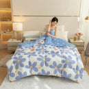 Axyaa Winter Microfiber Duvet Comforter - Thick & Washable - Small Queen King Size