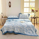 Axyaa Cooling Bamboo Blanket: Smooth Comforter for Hot Sleepers