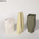 Axyaa Ceramic Vase Irregular Shape Floral Table Decor Minimalist Aesthetic Flowers Arrangement
