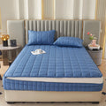 Axyaa Quilted Mattress Protector Cover with Zipper Closure - Luxury Soft Bed Sheet