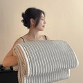 Axyaa Hemming Cationic Blanket: Skin-Friendly & Fluffy Multi-Functional Nap Blanket