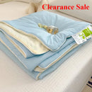 Axyaa Cool Silk Summer Quilt - Solid Color Printing, Machine Washable