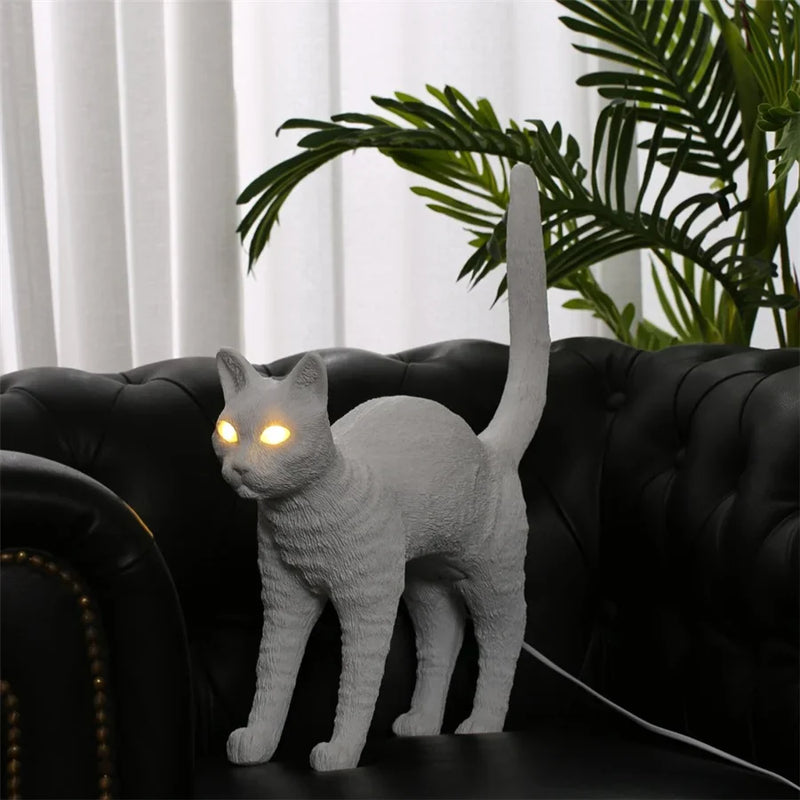 Axyaa Resin Cat Table Lamp Nordic Bedroom LED Light Fixtures Home Decor Lighting