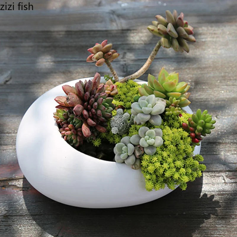 Axya White Oval Ceramic Flowerpot for Balcony Succulents and Outdoor Gardens