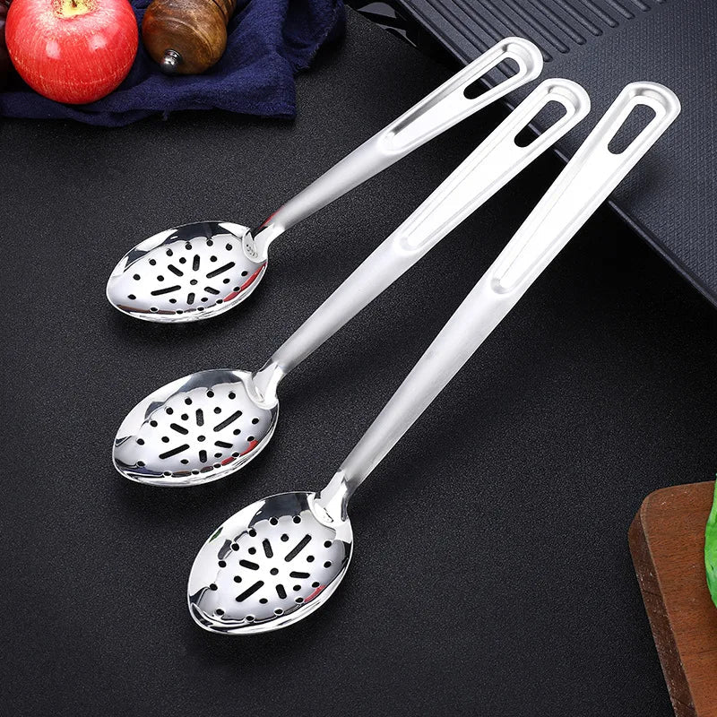 Axyaa Stainless Steel Serving Ladle Skimmer Colander Spoon Oil Separator Dishwasher Safe