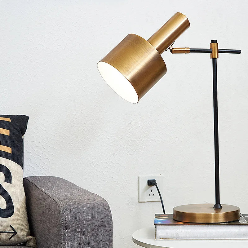 Axya Brass Table Lamp with Tricolored E27 Bulb, Warm Neutral White Light for Home and Hospitality.