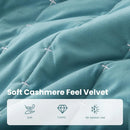 Axyaa King Size Striped Cashmere Quilt Set, Lightweight Velvet Bedspread & Coverlet