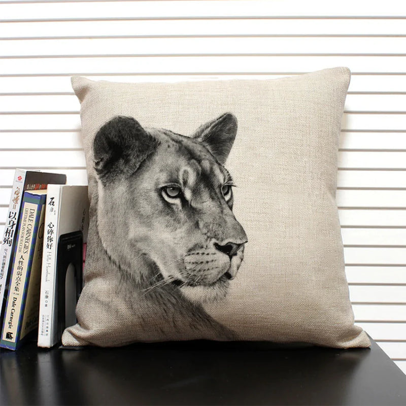 Axyaa African Animal Linen Pillow Cover 45x45cm - Lion, Elephant, Elk Portrait Decor
