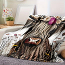 Axyaa Highland Cow Print Flannel Throw Blanket - Soft & Cozy for Home & Travel