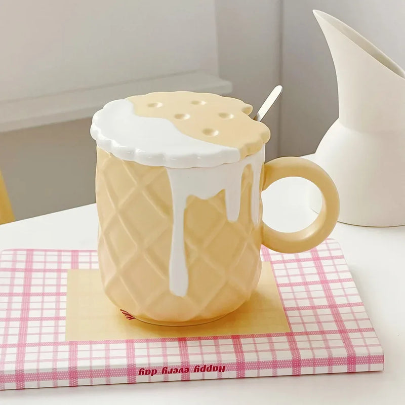 Axyaa 400ML Biscuit Pattern Coffee Mug With Lid, Spoon - Cute Kawaii Ceramic Cup