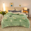 Axyaa Lambswool Queen Blanket: Super Thick, Warm, and Plush Comforter