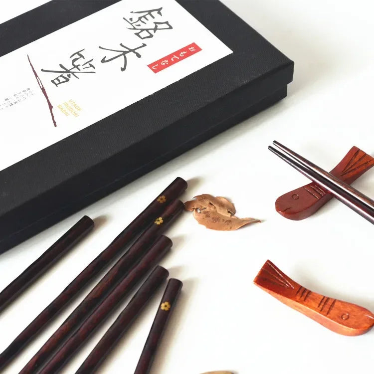 Axya Wooden Chopsticks Set with Rests - Four Pairs in Gift Box